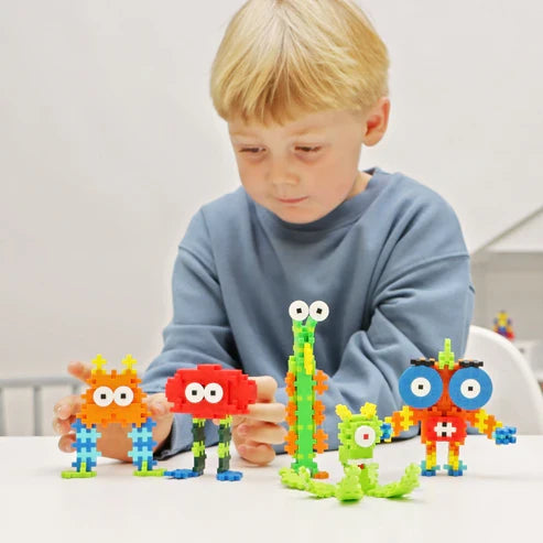 Plus Plus Learn to Build Creatures - 240 Piece Building Set