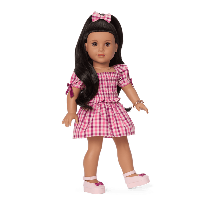 Raquel Reyes™ Gift Set (Girl of the Year™ 2026)