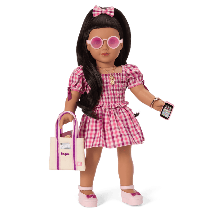 Raquel Reyes™ Gift Set (Girl of the Year™ 2026)