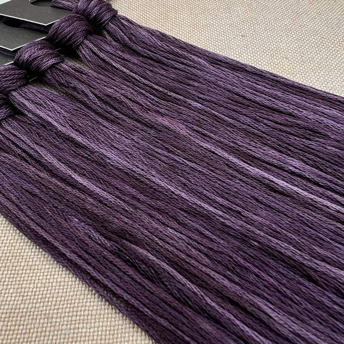 Roxy Floss Collection 8yd Elderberry