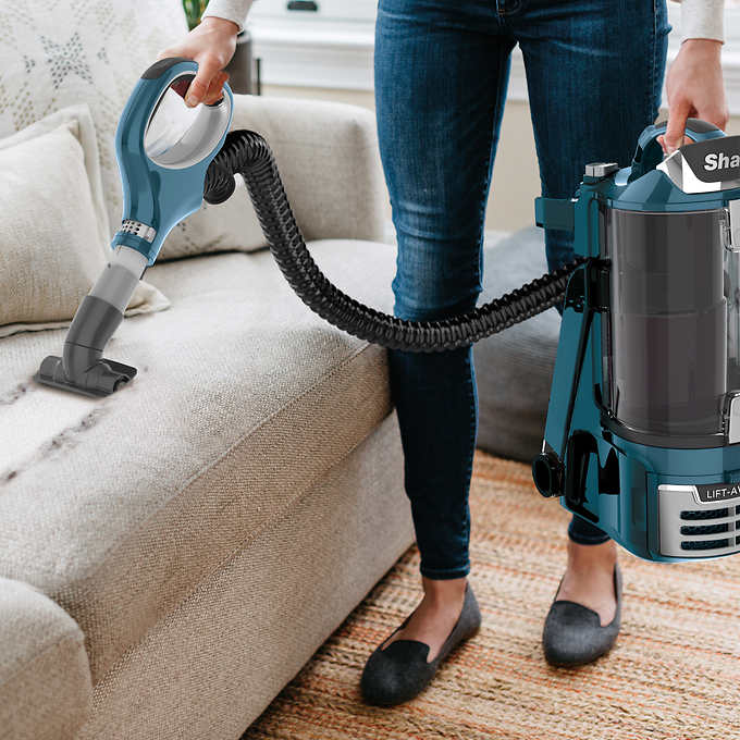 SHARK Rotator Upright Lift-Away Vacuum with Self-Cleaning Brushroll - Factory serviced with Home Essentials Warranty - UV572