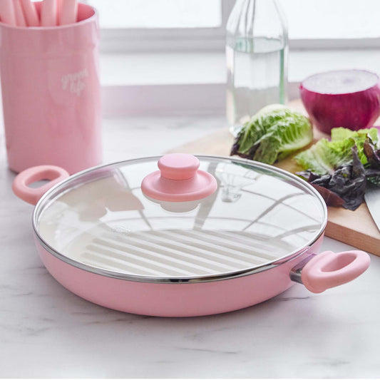 Color: Pink