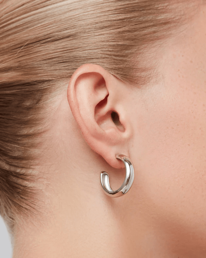 Staple Hoops Medium in Silver