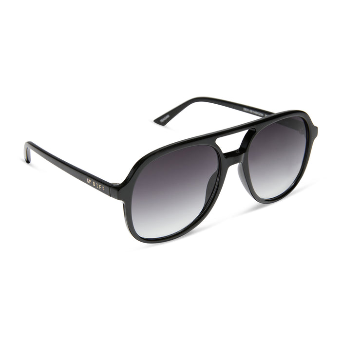 diff eyewear featuring the teagan aviator sunglasses with a black frame and grey gradient lenses angled view