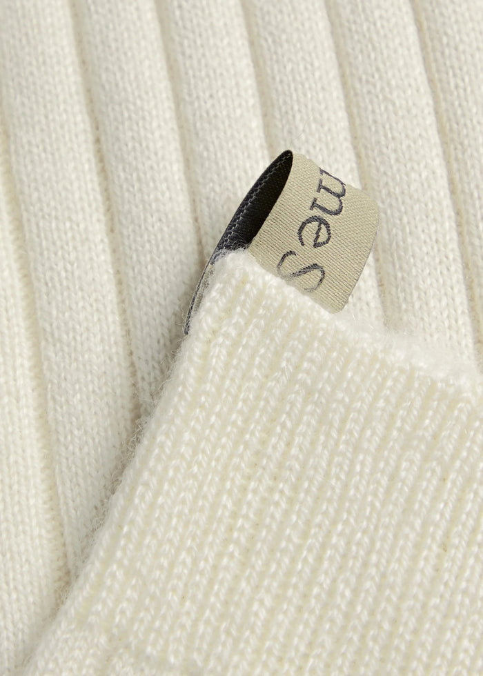 The Cashmere Sock in Cream