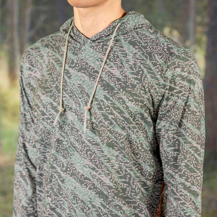 RSVLTS RSVLTS Performance Hoodie The Great Outdoors "Ghillie Camo" – Performance Hoodie The Great Outdoors "Ghillie Camo" – Performance Hoodie