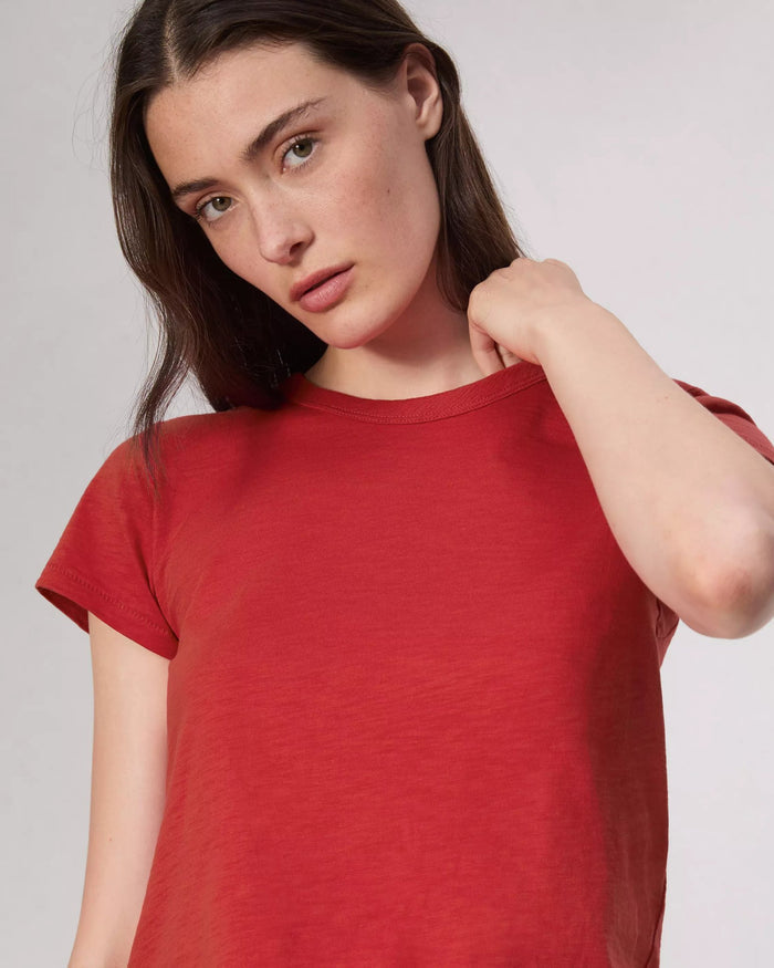 The Slub Tee in Red