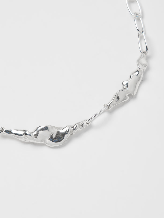 -Necklaces-wolfcircus.com