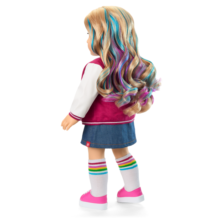 Truly Me™ 18-inch Doll #110 with wavy blonde hair