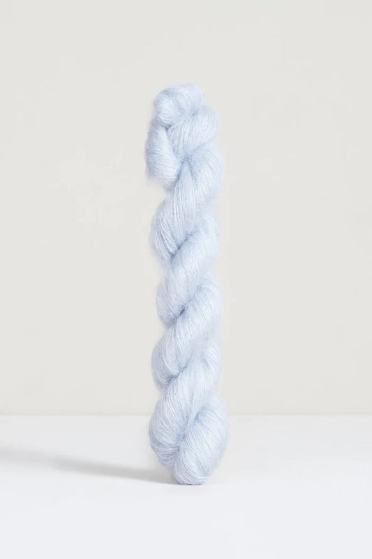 Urth Yarns Bonmoher
