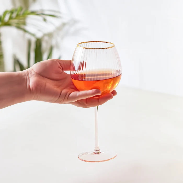 Verre à pied Karaca Gemma, 480 ml, couleur saumon