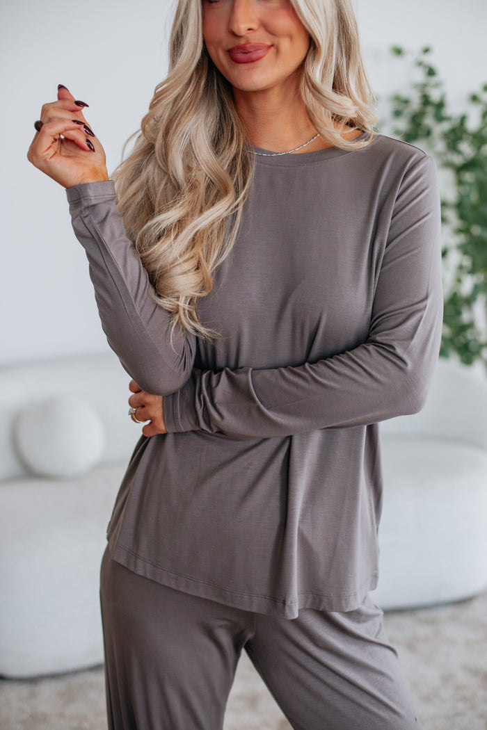 Smoky Grey / Small