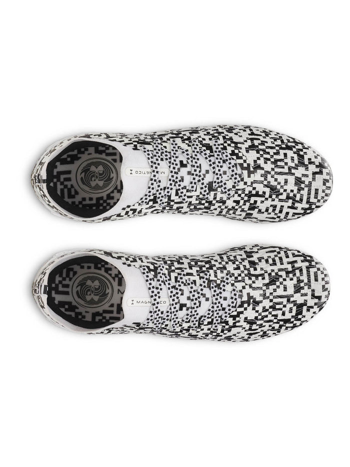 Zapato Football Unisex Magnetico Pro 5 FG Negro Under Armour